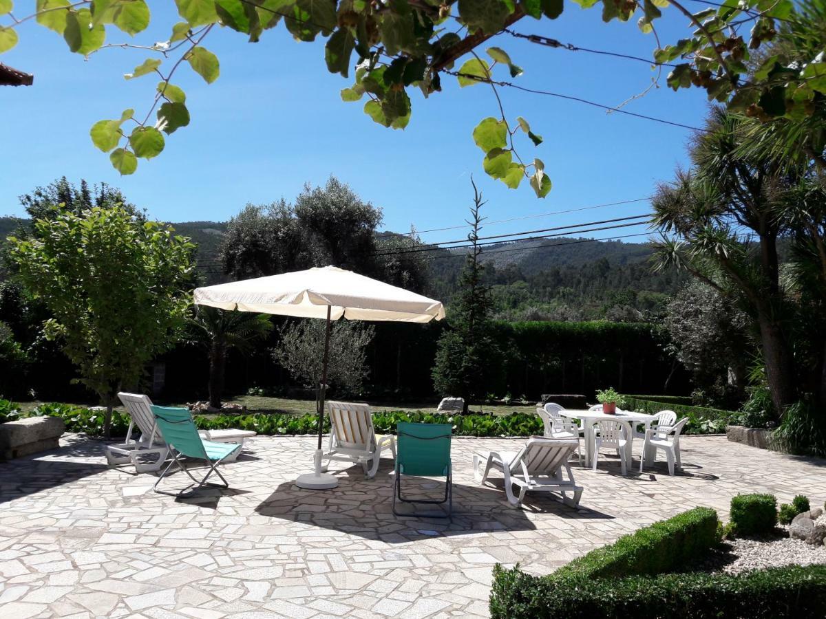 Casa Da Tia Palmira Guest House Castelo de Paiva Exterior photo